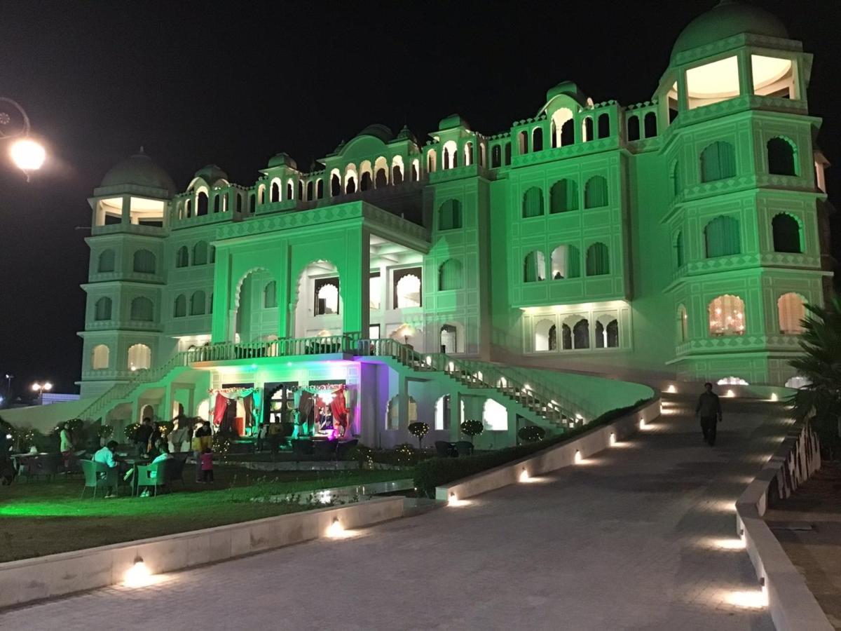 Indralok Palace Hotel & Resort Morena Экстерьер фото